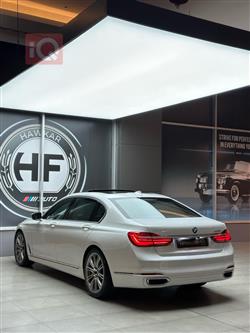 بي ام دبليو الفئة 7